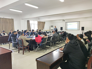 安徽大学罗斌教授来世界杯官网作学术报告