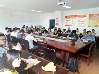 南京师范大学杨光教授来世界杯官网作学术报告