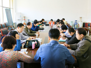 南京师范大学张新平教授应邀来世界杯官网讲学
