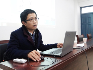 范国新应邀到世界杯官网作学术讲座