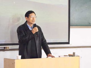 华东师范大学陈建华教授应邀来世界杯官网做学术报告